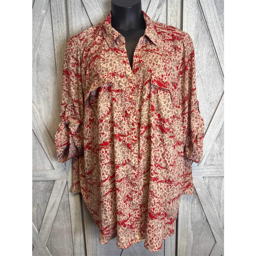 Women's TORRID Button Down Shirt Plus 5X Beige Red Leopard Print